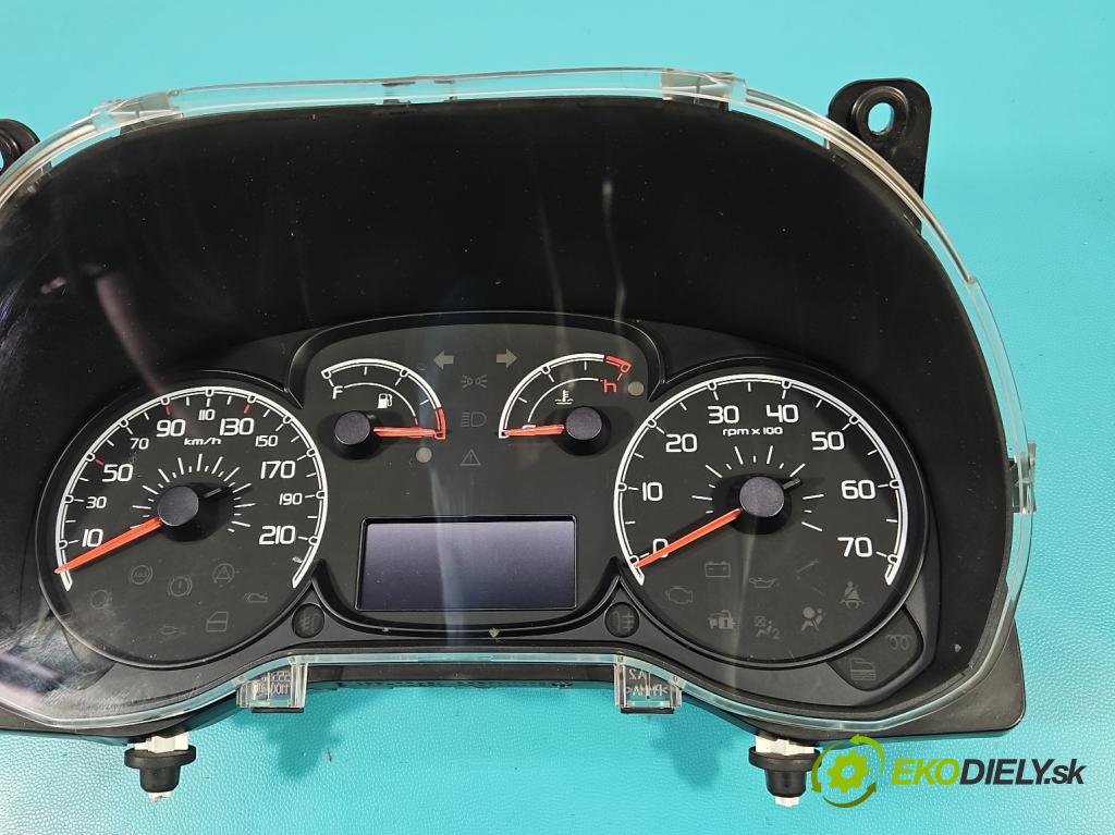 Fiat Doblo II 2010- 2.0 jtd 135 HP manual 99 kW 1956 cm3 5- prístrojovka/ budíky 5550011005 (Prístrojová doska, displej)