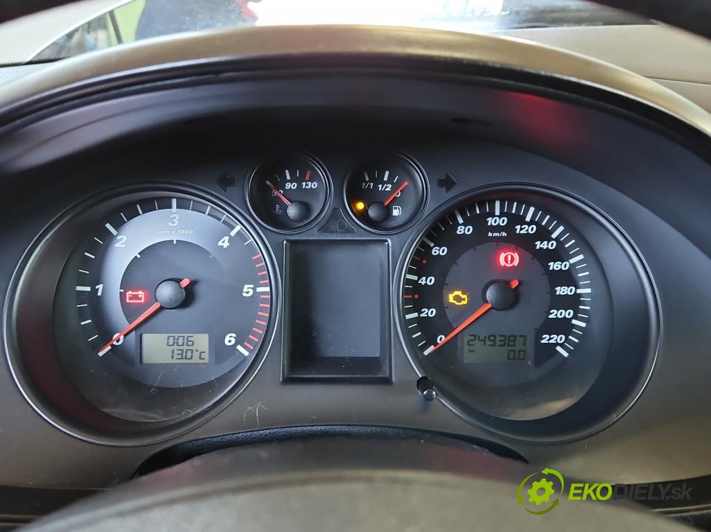 Seat Ibiza III 6L 2002-2008 1.9 sdi 64 HP manual 47 kW 1896 cm3 5- prístrojovka/ budíky W06L0920801A (Prístrojová doska, displej)