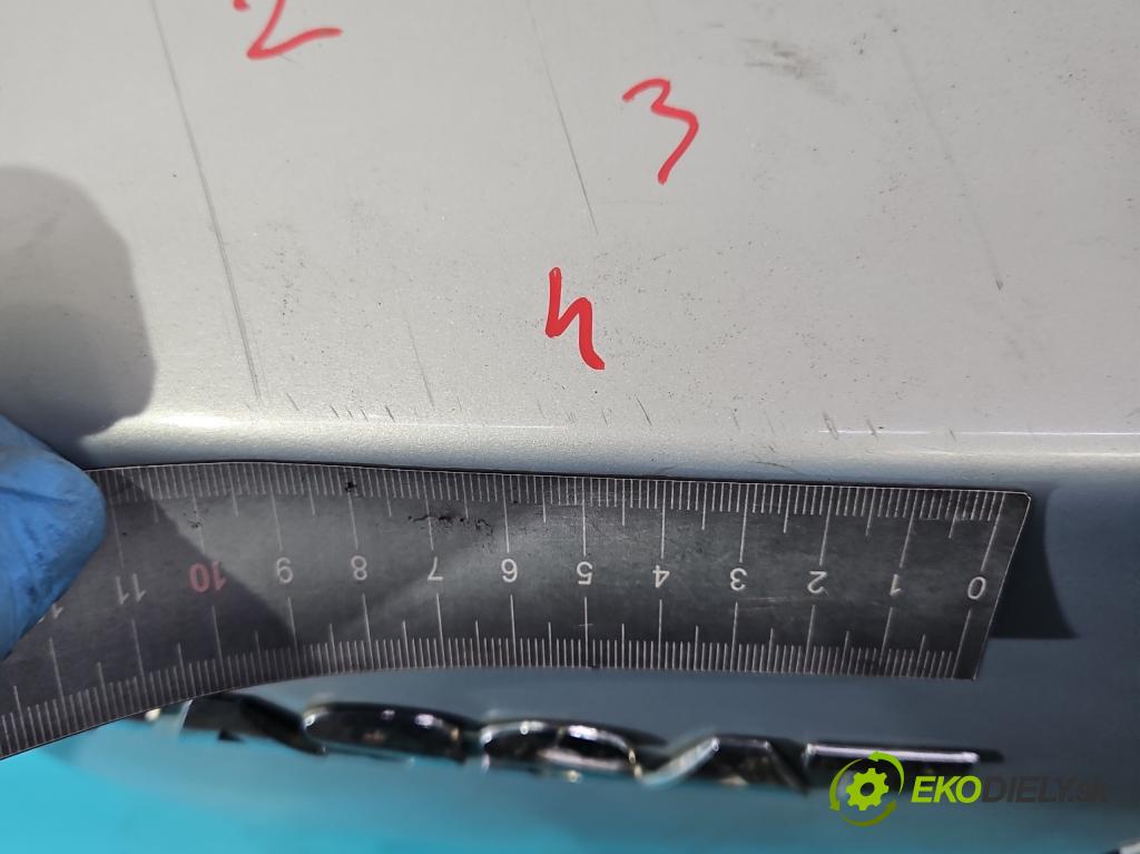 Vw Passat B5 1995-2005 1.9 tdi 110 hp manual 81 kW 1896 cm3 4- zadní kufrové dveře  (Zadní kapoty)