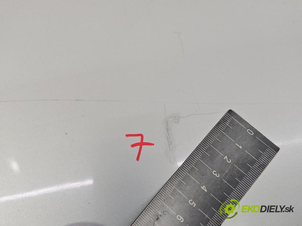 Vw Passat B5 1995-2005 1.9 tdi 110 hp manual 81 kW 1896 cm3 4- zadní kufrové dveře  (Zadní kapoty)