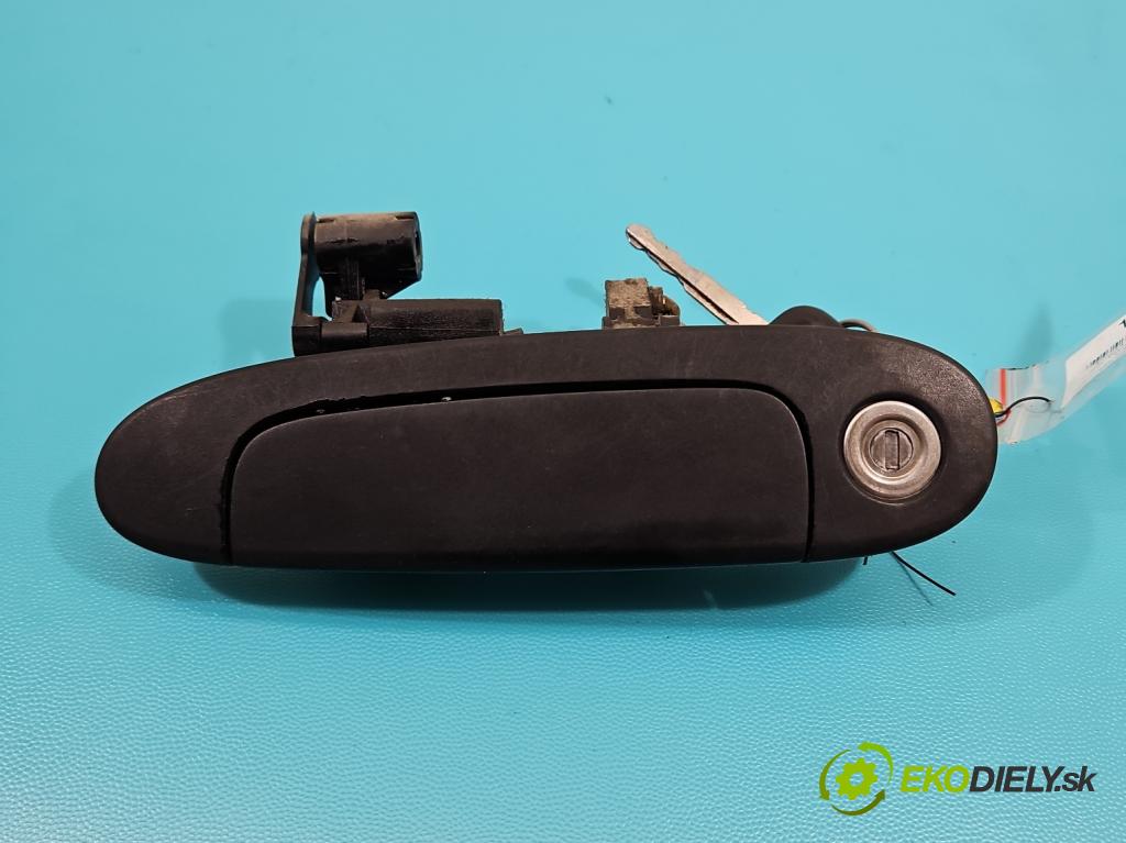 Toyota Yaris I 1999-2005 1.0 vvti 68 HP manual 50 kW 998 cm3 5- rukoväť predné ľavé mimo:  (Vonkajšie predné ľavé)