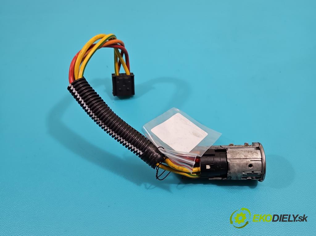 Renault Megane I 1995-2003 1.6 16V 107 HP manual 79 kW 1598 cm3 5- Spínačka (Spínacia skrinka)