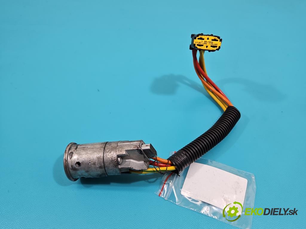 Renault Megane I 1995-2003 1.6 16V 107 HP manual 79 kW 1598 cm3 5- Spínačka (Spínacia skrinka)