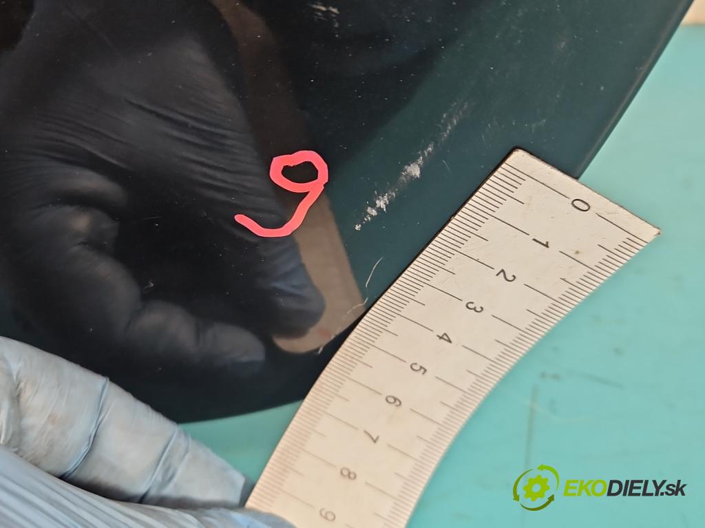 Bmw X1 E84 2009-2015 2.0d 143 hp manual 105 kW 1995 cm3 5- zadní kufrové dveře  (Zadní kapoty)