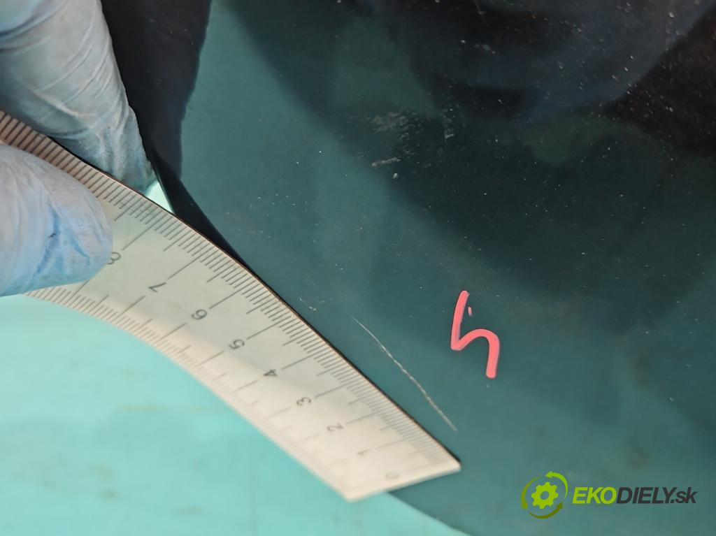 Bmw X1 E84 2009-2015 2.0d 143 hp manual 105 kW 1995 cm3 5- zadní kufrové dveře  (Zadní kapoty)