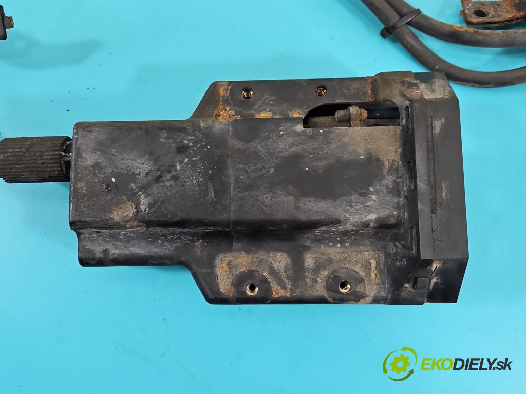 Opel Antara 2006-2015 2.2 cdti 184hp automatic 135 kW 2231 cm3 5- Brzda manuál: elektrický: 20951996 (Ručná brzda)