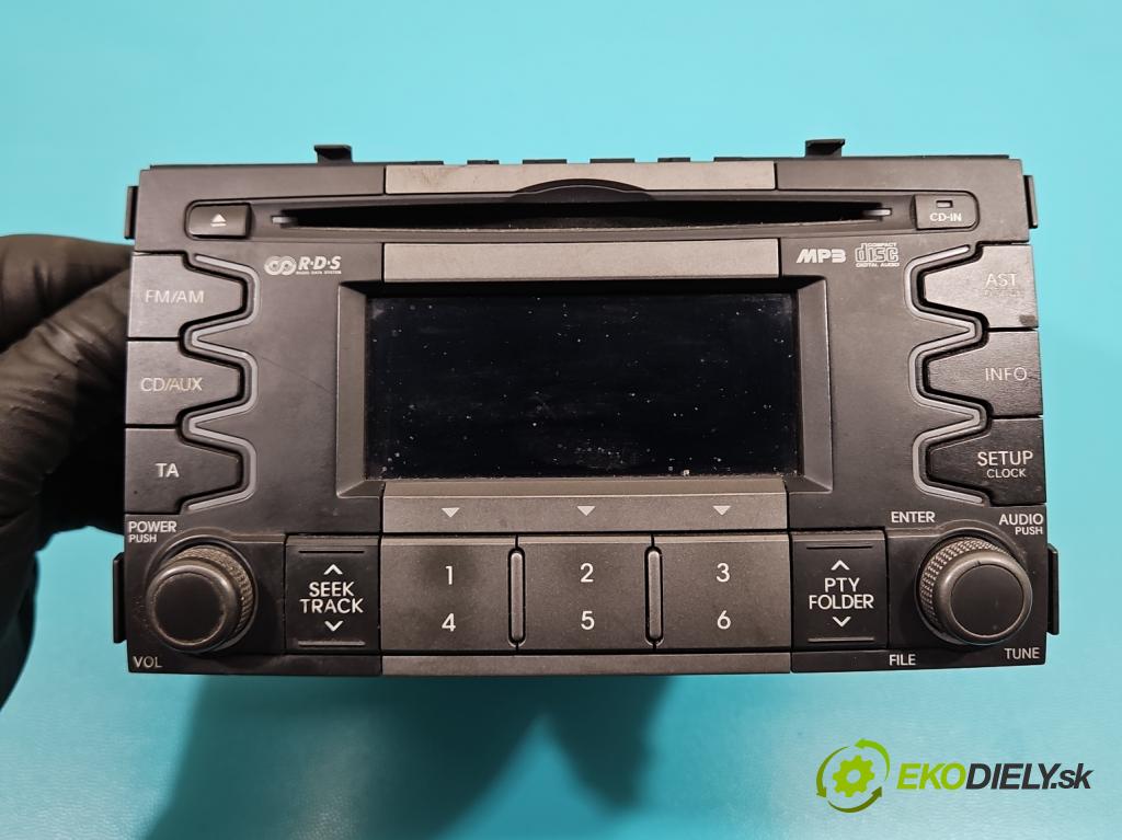 Kia Soul I 2008-2013 1.6 16V 126 HP manual 92,7 kW 1591 cm3 5- Radio originál 961402K400