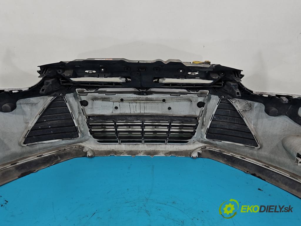 Ford Focus Mk3 2010-2018 1.0 ECOBOOST: 101 hp manual 74 kW 998 cm3 5- nárazník přední  (Ostatné)