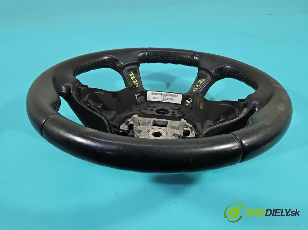 Ford Focus Mk3 2010-2018 1.0 ECOBOOST: 101 HP manual 74 kW 998 cm3 5- volant  (Volant)