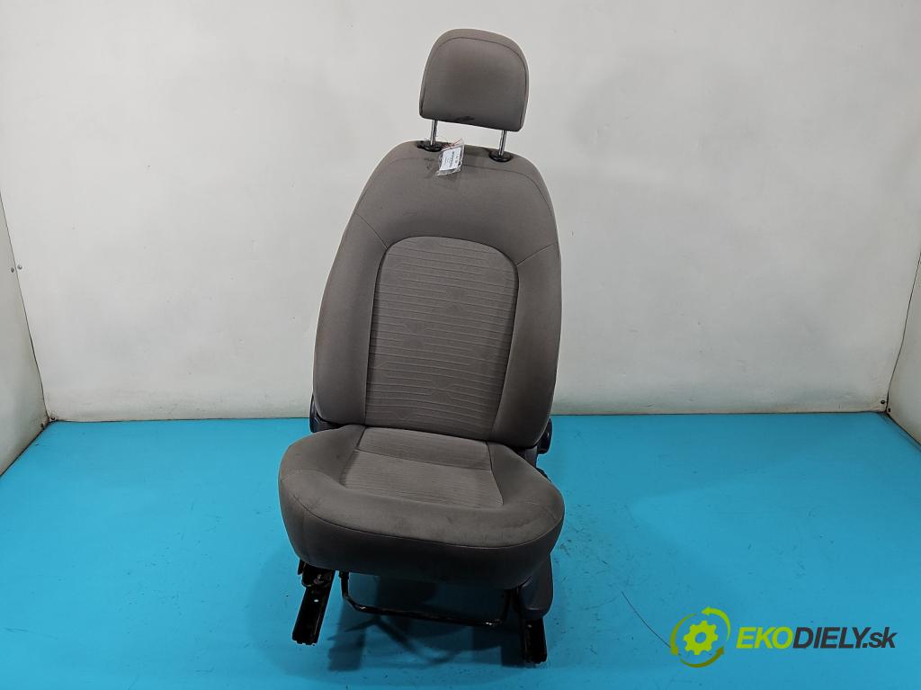 Fiat Linea 1.3 jtd 95 HP manual 70 kW 1251 cm3 4- Sedačka ľavý  (Sedačka, sedadlo)
