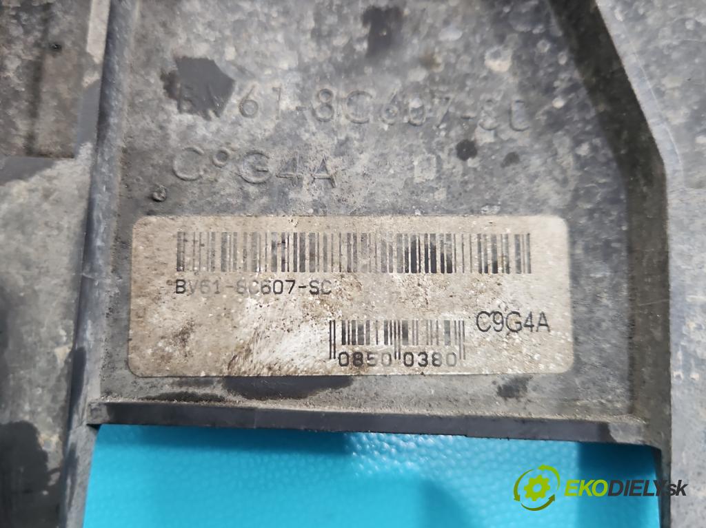 Ford Focus Mk3 2010-2018 1.0 ECOBOOST: 101 HP manual 74 kW 998 cm3 5- Ventilátor chladiča BV61-8C607-SC
