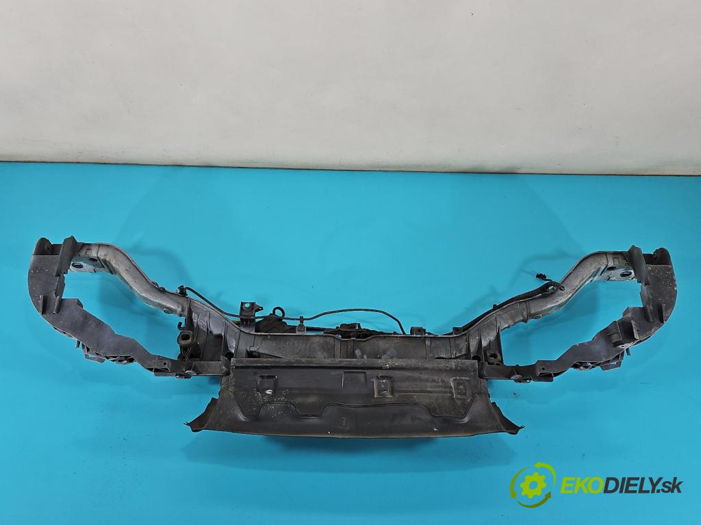 Ford Focus Mk3 2010-2018 1.0 ECOBOOST: 101 hp manual 74 kW 998 cm3 5- stěna přední BM51-8327-A (Výztuhy přední)