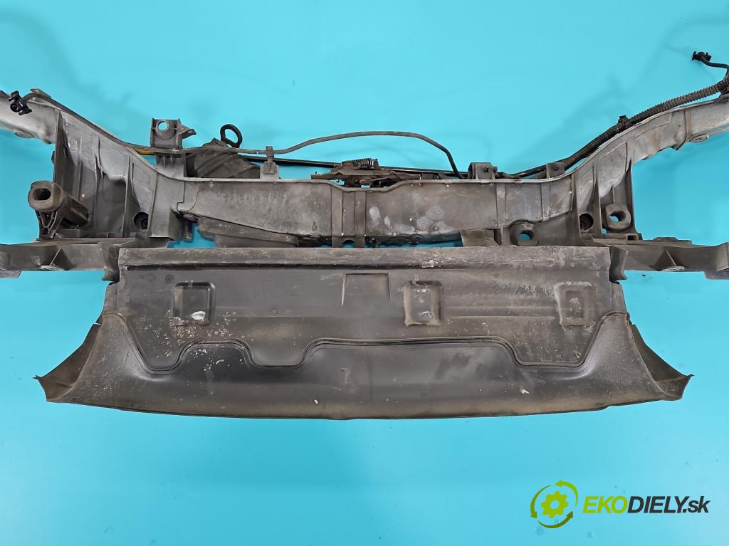 Ford Focus Mk3 2010-2018 1.0 ECOBOOST: 101 hp manual 74 kW 998 cm3 5- stěna přední BM51-8327-A (Výztuhy přední)