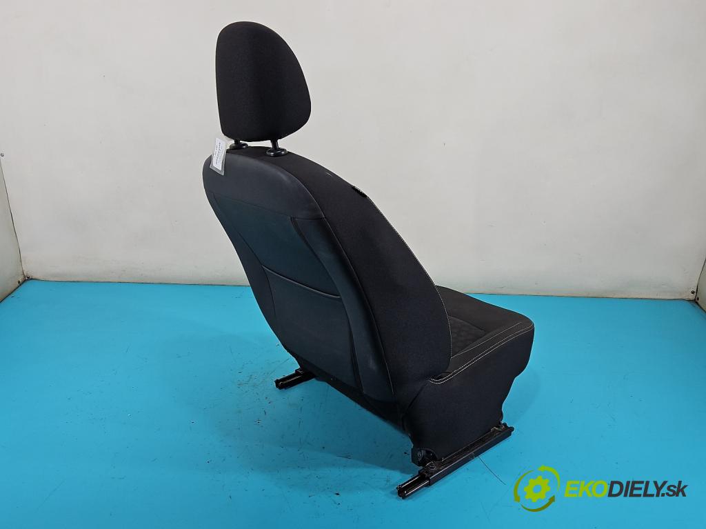 Dacia Sandero II 2012-2020 1.1 16V 75 HP manual 55 kW 1149 cm3 5- Sedačka pravý  (Sedačka, sedadlo)
