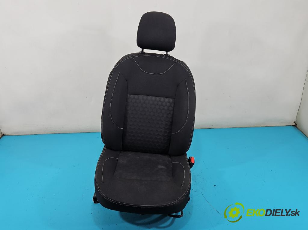 Dacia Sandero II 2012-2020 1.1 16V 75 HP manual 55 kW 1149 cm3 5- Sedačka pravý  (Sedačka, sedadlo)