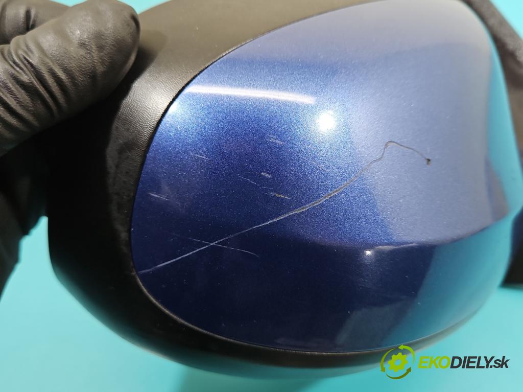 Dacia Sandero II 2012-2020 1.2 16V 75 HP manual 55 kW 1149 cm3 5- zrkadlo pravé  (Kľučka dverí ostatné)