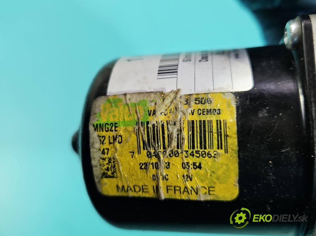 Dacia Sandero II 2012-2020 1.2 16V 75 HP manual 55 kW 1149 cm3 5- motor stieračov predné 288004410R