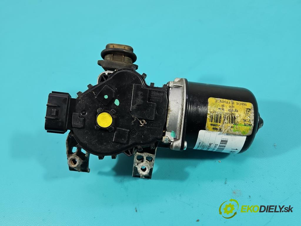 Dacia Sandero II 2012-2020 1.2 16V 75 HP manual 55 kW 1149 cm3 5- motor stieračov predné 288004410R