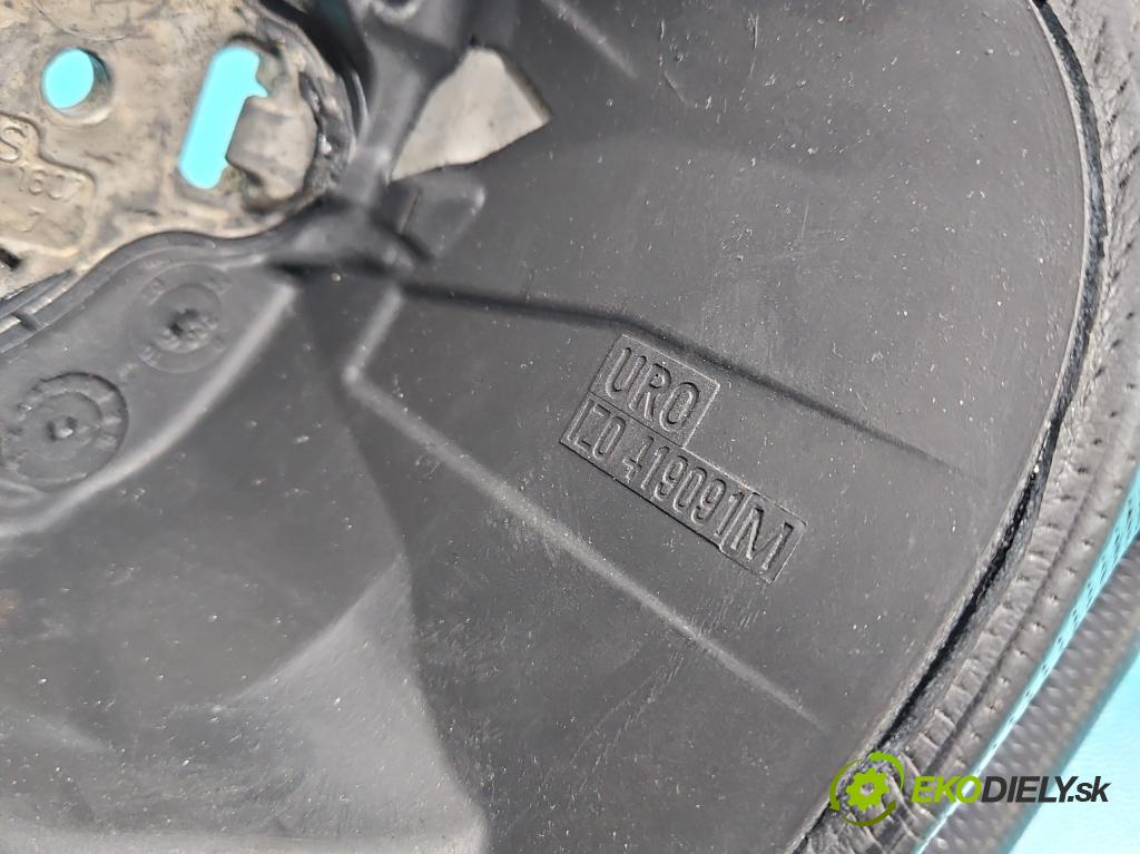 Skoda Fabia II 2007-2014 1.2 6V 60 HP manual 44 kW 1198 cm3 5- volant  (Volant)