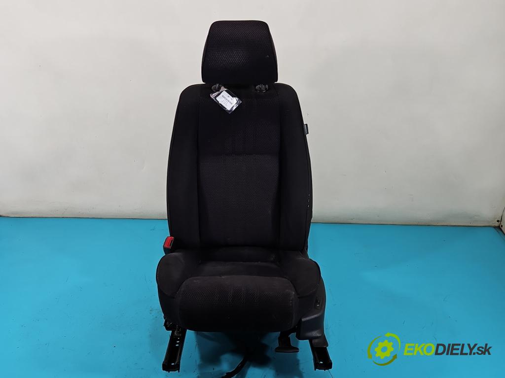 Alfa romeo 159 1.9 jtd 150 HP manual 110 kW 1900 cm3 4- Sedačka ľavý  (Sedačka, sedadlo)