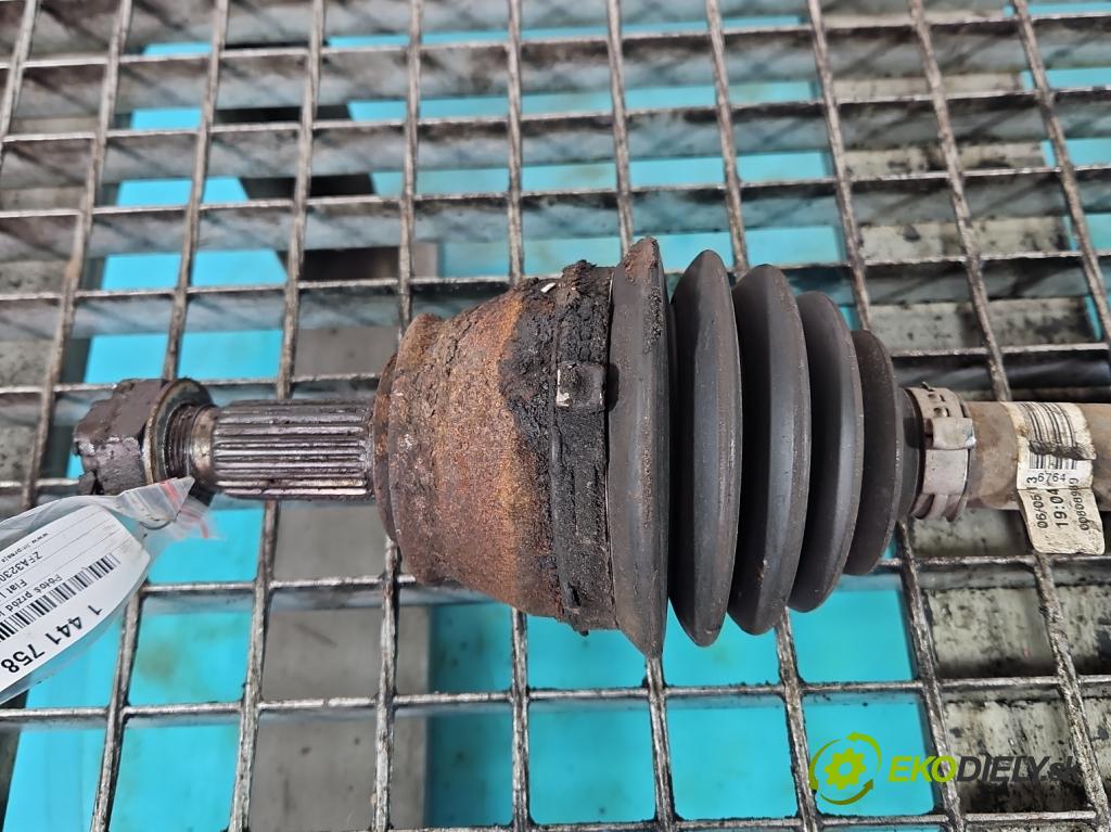 Fiat Linea 1.3 jtd 95 HP manual 70 kW 1251 cm3 4- poloos predné ľavé 00808989