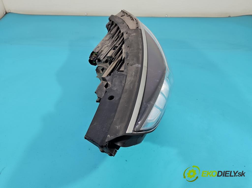Kia Optima IV 2015-2020 1.7 crdi 141 HP automatic 104 kW 1685 cm3 5- Reflektor: pravý  (Svetlo predné pravé)