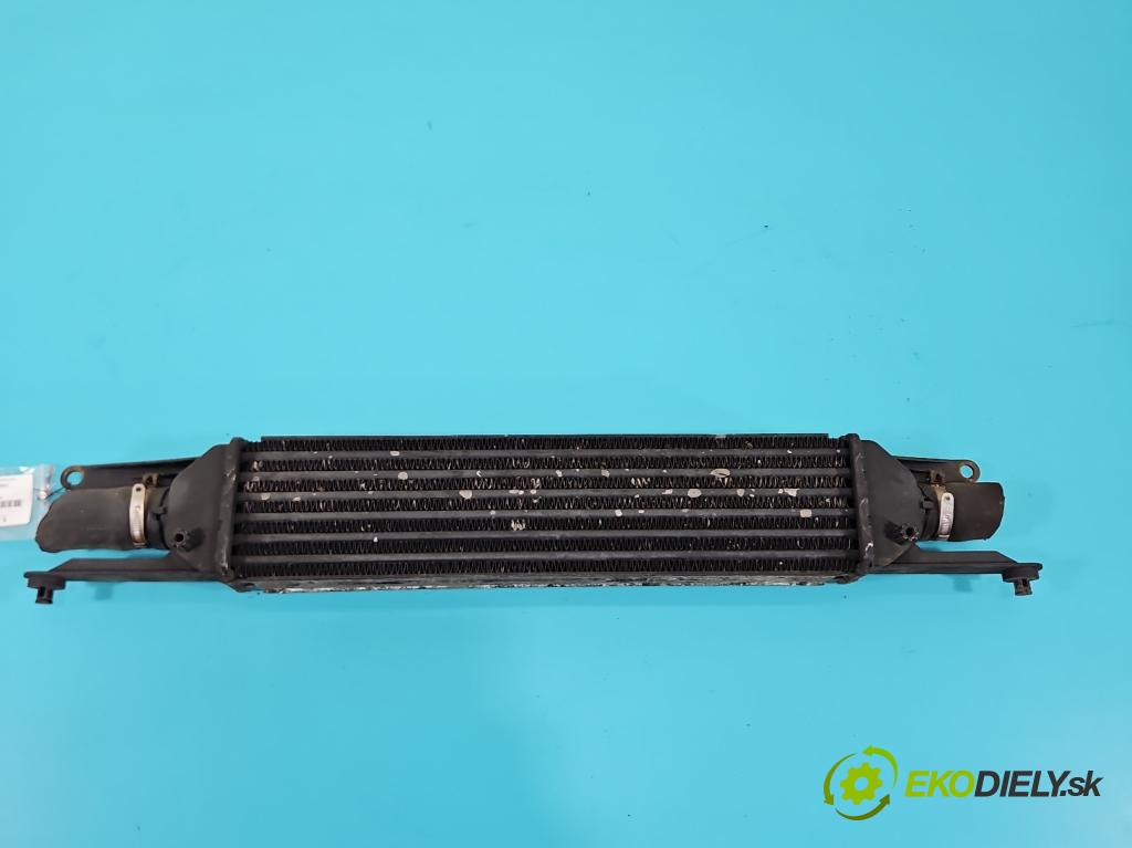Fiat Linea 1.3 jtd 95 HP manual 70 kW 1251 cm3 4- Intercooler  (Intercooler (chladič nasávaného vzduchu))