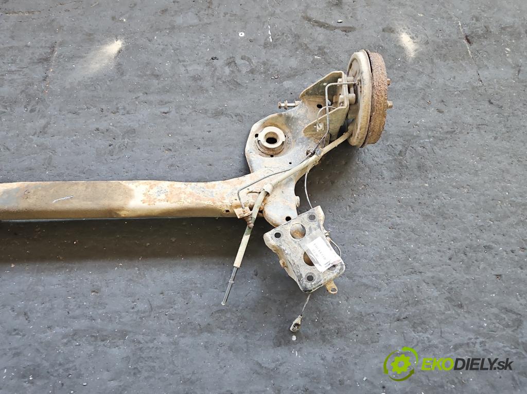 Fiat Linea 1.3 jtd 95 hp manual 70 kW 1251 cm3 4- zadní výztuha  (Výztuhy zadní)