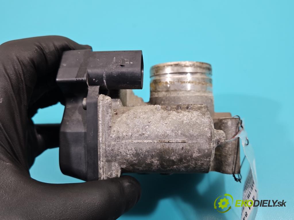 Skoda Fabia II 2007-2014 1.2 6V 60 HP manual 44 kW 1198 cm3 5- klapka 03D133062E (Škrtiaca klapka)