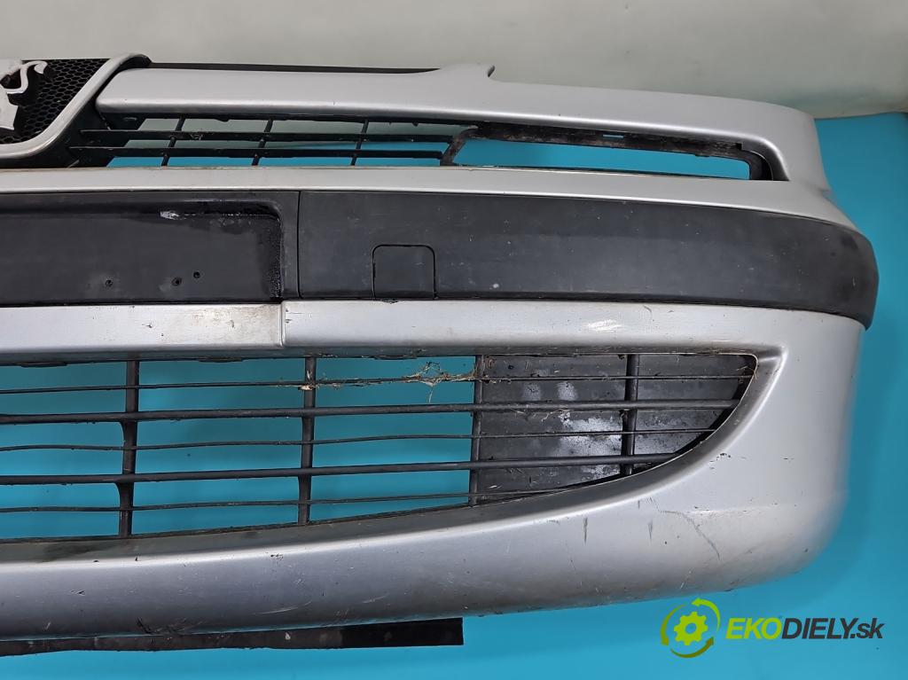 Peugeot 807 2002-2014 2.0 hdi 107 HP manual 79 kW 1997 cm3 5- nárazník přední  (Ostatné)