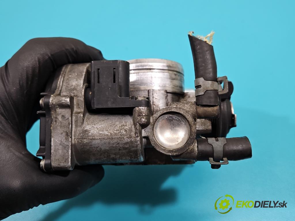 Seat Leon I 1999-2005 1.6 SR 101 HP manual 74 kW 1595 cm3 5- klapka 06A133064J (Škrtiaca klapka)