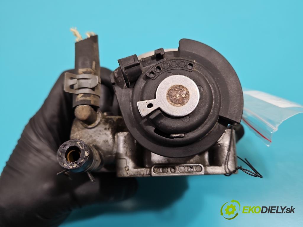 Seat Leon I 1999-2005 1.6 SR 101 HP manual 74 kW 1595 cm3 5- klapka 06A133064J (Škrtiaca klapka)