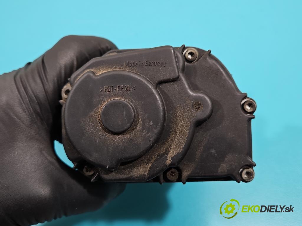 Seat Leon I 1999-2005 1.6 SR 101 HP manual 74 kW 1595 cm3 5- klapka 06A133064J (Škrtiaca klapka)