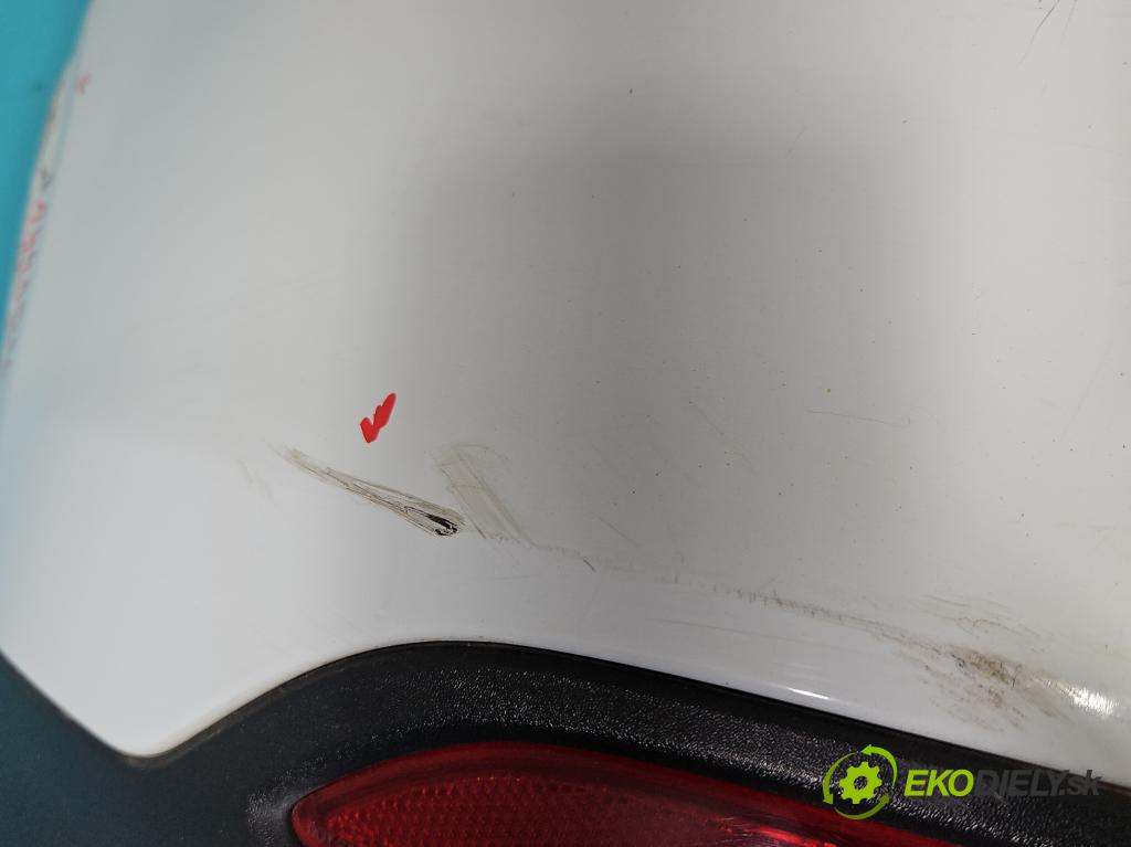 Ford Focus Mk3 2010-2018 1.0 ECOBOOST: 101 HP manual 74 kW 998 cm3 5- nárazník zadné  (Kľučka dverí ostatné)