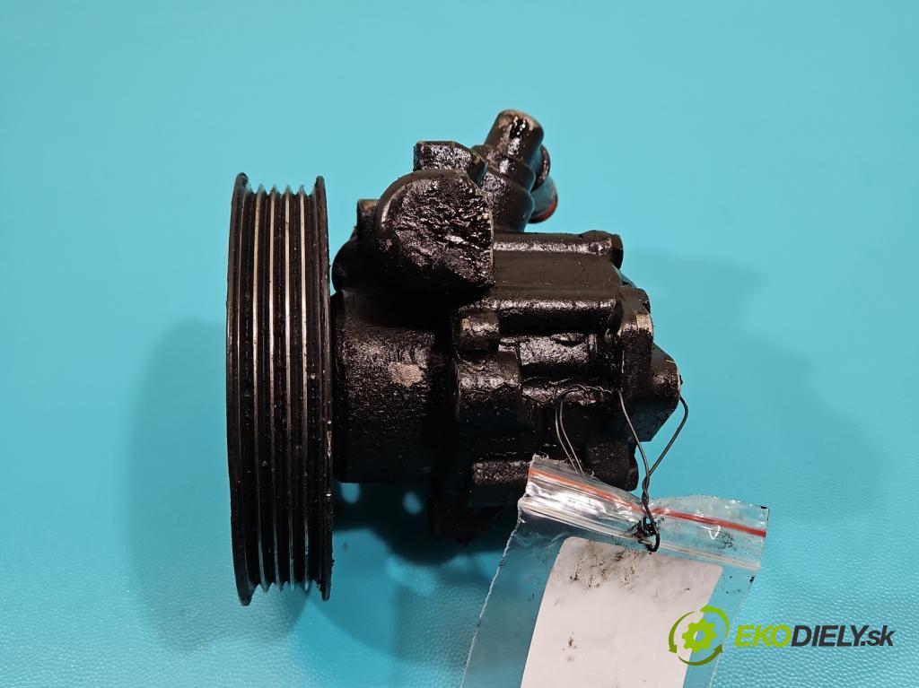 Audi A4 B5 1994-2001 1.9 tdi 90 HP manual 66 kW 1896 cm3 4- čerpadlo posilovač  (Servočerpadlo, pumpa riadenia)