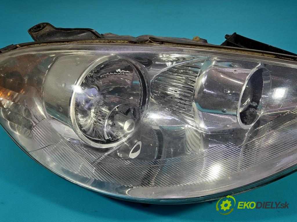 Peugeot 807 2002-2014 2.0 hdi 107 HP manual 79 kW 1997 cm3 5- Reflektor: pravý 1494307080 (Svetlo predné pravé)