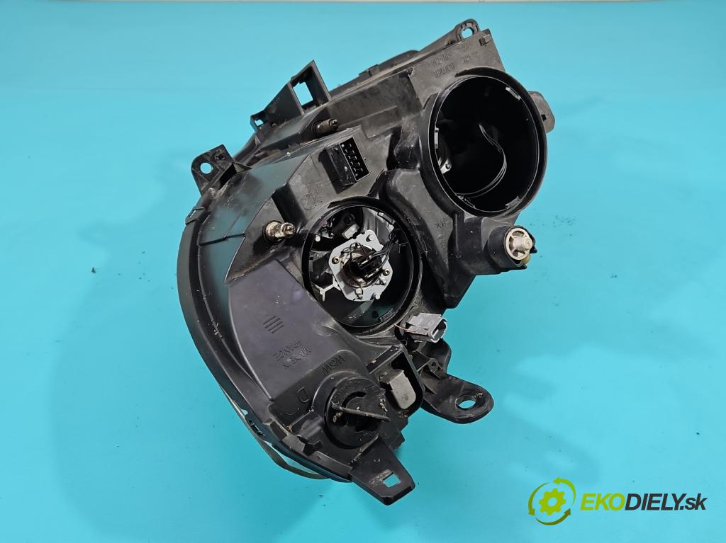 Peugeot 807 2002-2014 2.0 hdi 107 HP manual 79 kW 1997 cm3 5- Reflektor: pravý 1494307080 (Svetlo predné pravé)