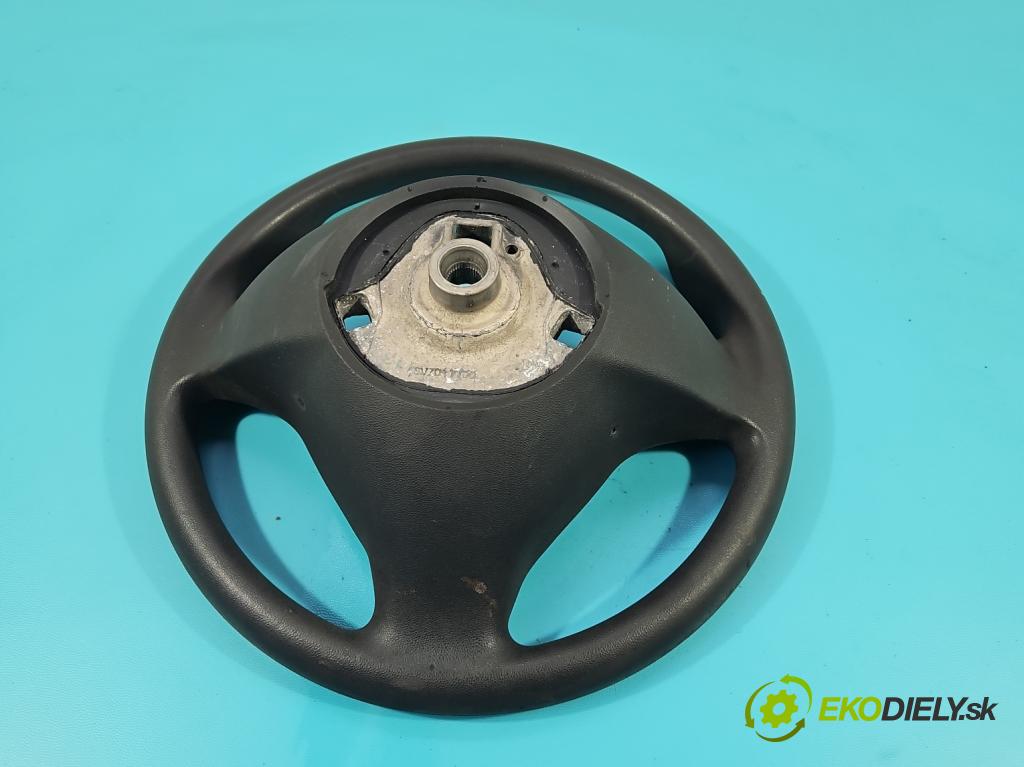 Fiat Linea 1.3 jtd 95 HP manual 70 kW 1251 cm3 4- volant  (Volant)