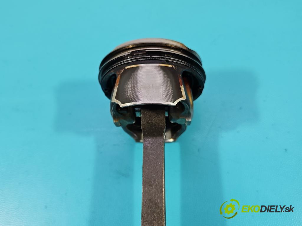 Ford Focus Mk3 2010-2018 1.0 ECOBOOST: 101 HP manual 74 kW 998 cm3 5- piest M2DA (Piest)