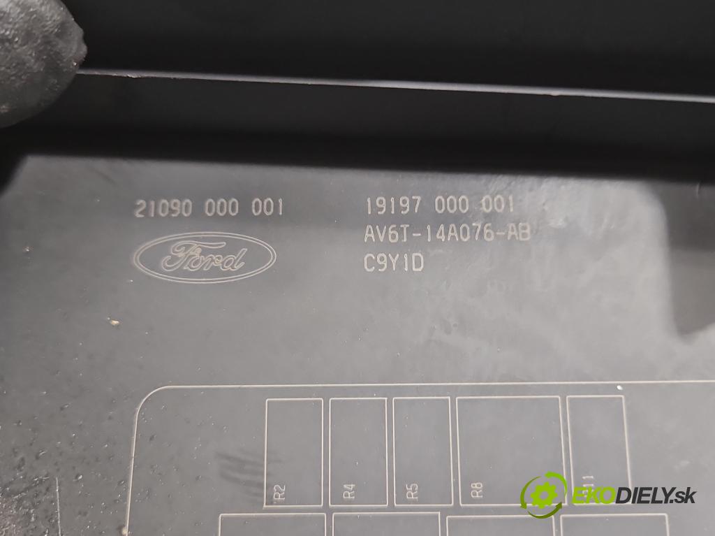 Ford Focus Mk3 2010-2018 1.0 ECOBOOST: 101 hp manual 74 kW 998 cm3 5- skříňka pojistková AV6T-14A142-AB (Pojistkové skříňky)