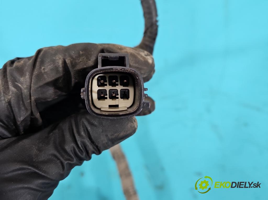 Ford Focus Mk3 2010-2018 1.0 ECOBOOST: 101 hp manual 74 kW 998 cm3 5- řízení volant CV61-3C567-AC