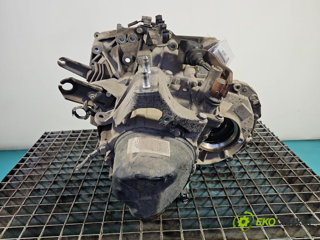 Dacia Sandero II 2012-2020 1.1 16V 75 HP manual 55 kW 1149 cm3 5- prevodovka stupeň,rýchlosť manual JH3090