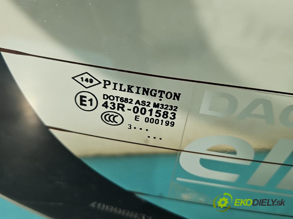Dacia Sandero II 2012-2020 1.1 16V 75 HP manual 55 kW 1149 cm3 5- sklo zadná  (Sklo zadné)