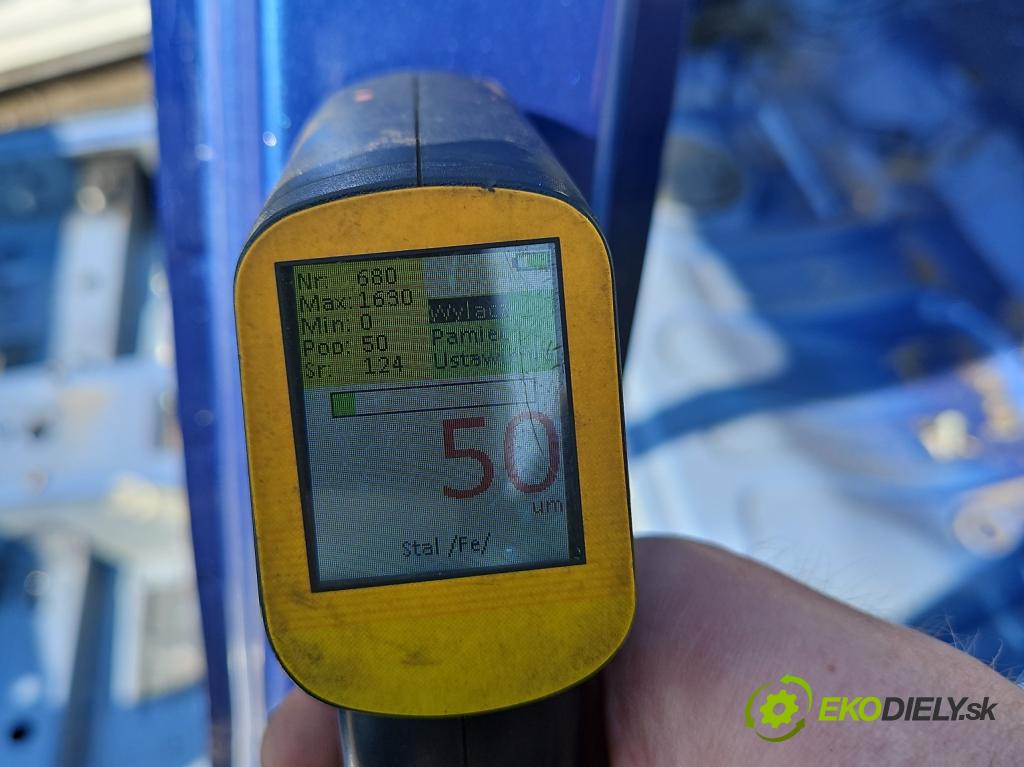 Dacia Sandero II 2012-2020 1.1 16V 75 hp manual 55 kW 1149 cm3 5- práh levý  (Ostatní)