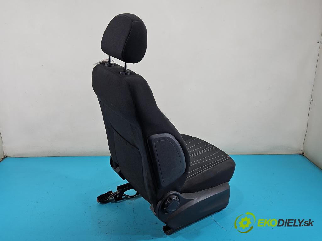Opel Corsa D 2006-2014 1.2 16V 80 HP manual 59 kW 1229 cm3 5- Sedačka pravý  (Sedačka, sedadlo)