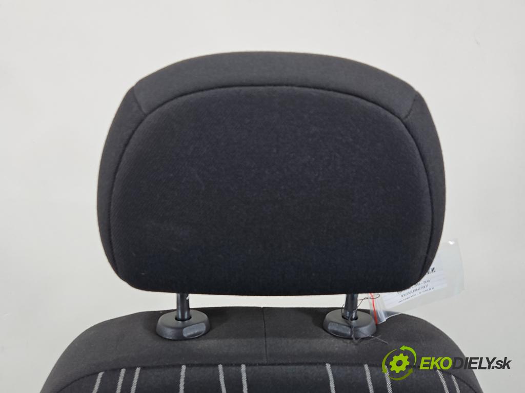 Opel Corsa D 2006-2014 1.2 16V 80 HP manual 59 kW 1229 cm3 5- Sedačka ľavý  (Sedačka, sedadlo)