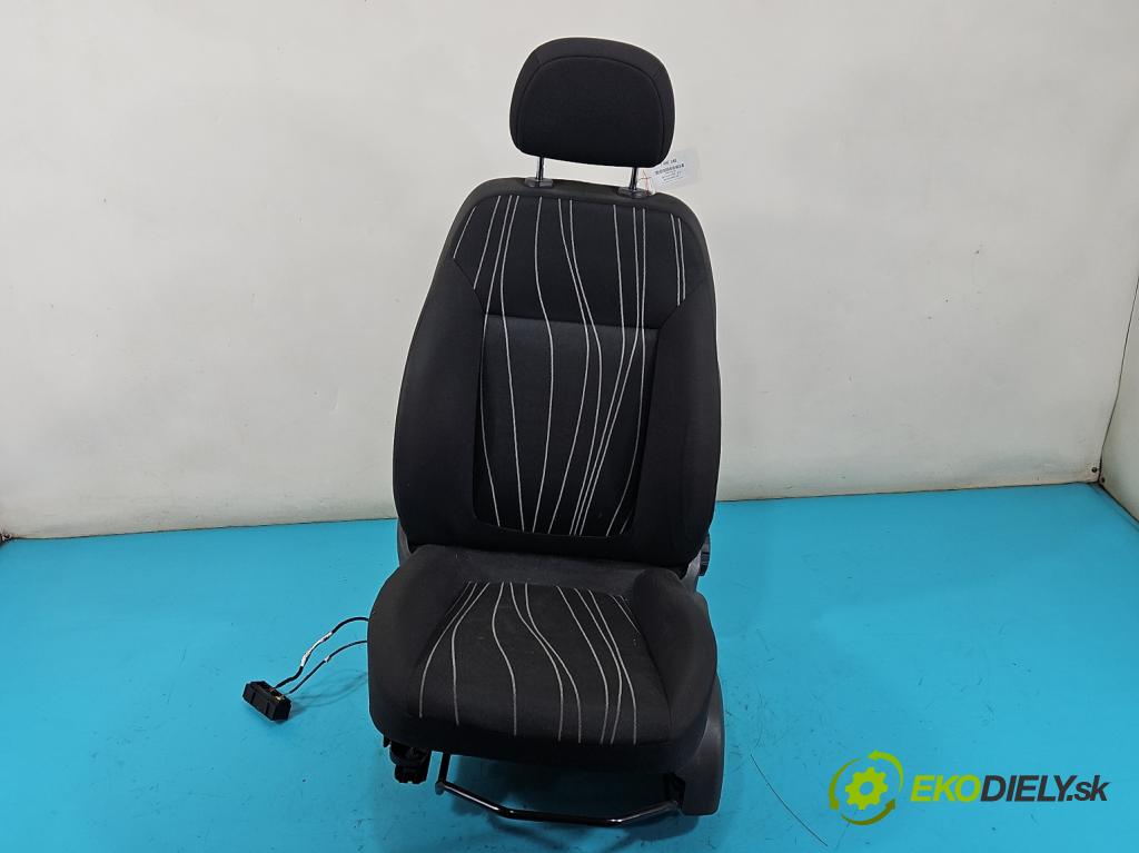 Opel Corsa D 2006-2014 1.2 16V 80 HP manual 59 kW 1229 cm3 5- Sedačka ľavý  (Sedačka, sedadlo)