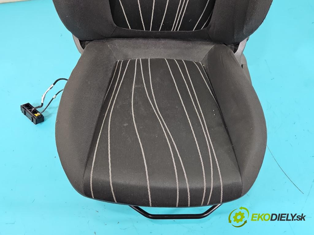 Opel Corsa D 2006-2014 1.2 16V 80 HP manual 59 kW 1229 cm3 5- Sedačka ľavý  (Sedačka, sedadlo)