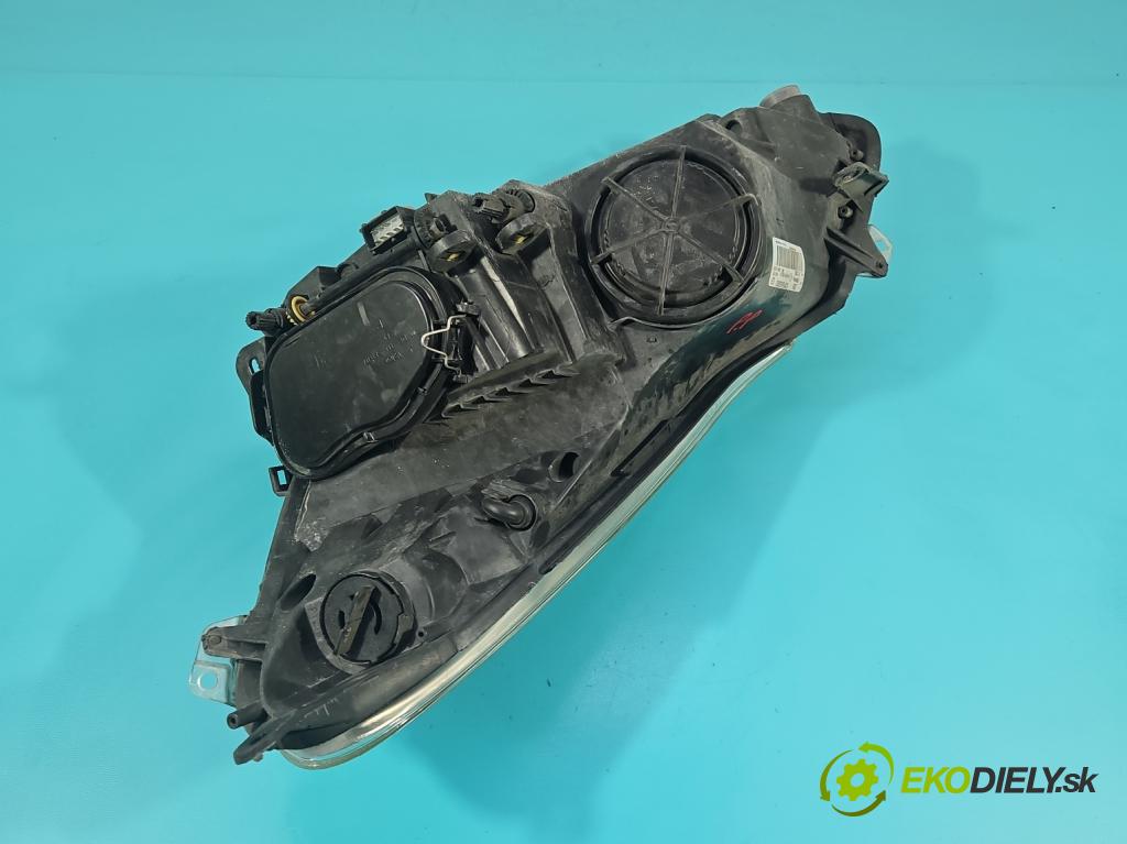 Opel Corsa D 2006-2014 1.2 16V 80 HP manual 59 kW 1229 cm3 5- Reflektor: pravý 13186382 (Svetlo predné pravé)