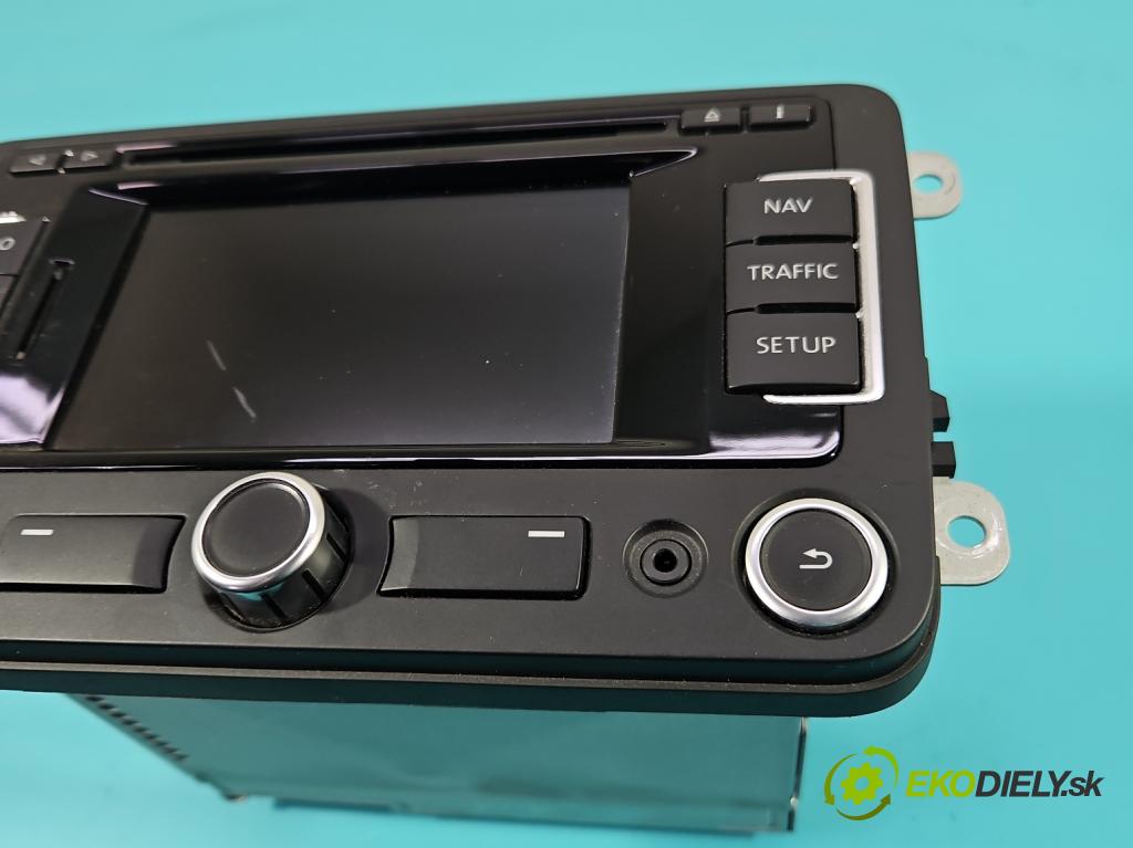 Vw Passat B7 2010-2014 2.0 tdi CFF 140 HP manual 103 kW 1968 cm3 5- Radio originál 3C8035279